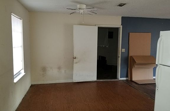 4th image of 108 El Matador Dr