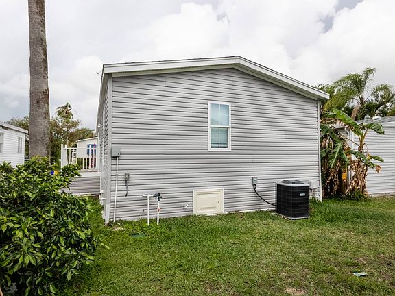 2nd image of 172 Plantation Blvd #172
