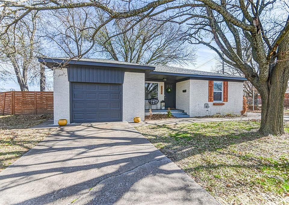 1st image of 2304 Elwood Dr