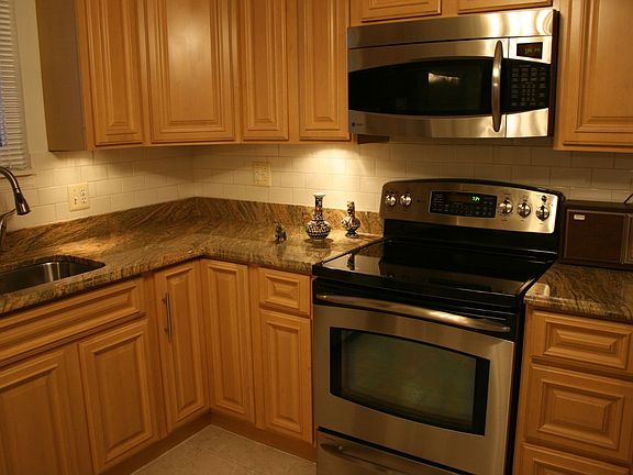 GE &quot;Profile&quot; package Kitchen