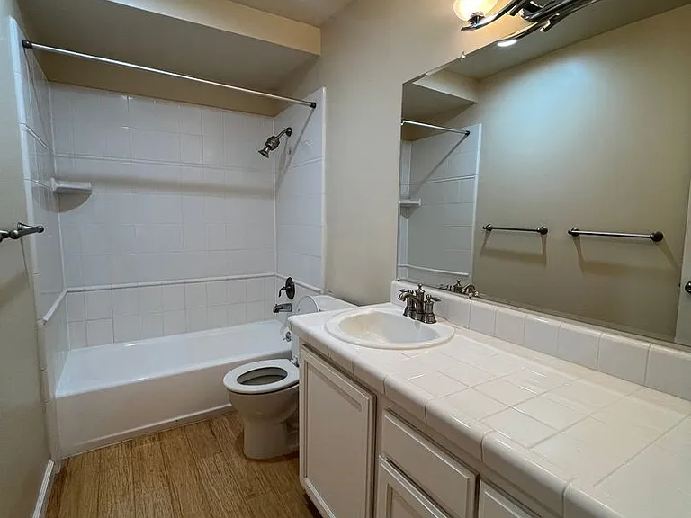 1750 Halford Ave #114 — Photo 10