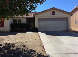 14221 Surrey Ct, Victorville, CA 92394