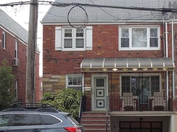 7510 Juniper Boulevard S, Middle Village, NY 11379