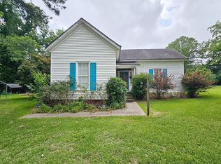 145 2nd St SE, Bronwood, GA 39826