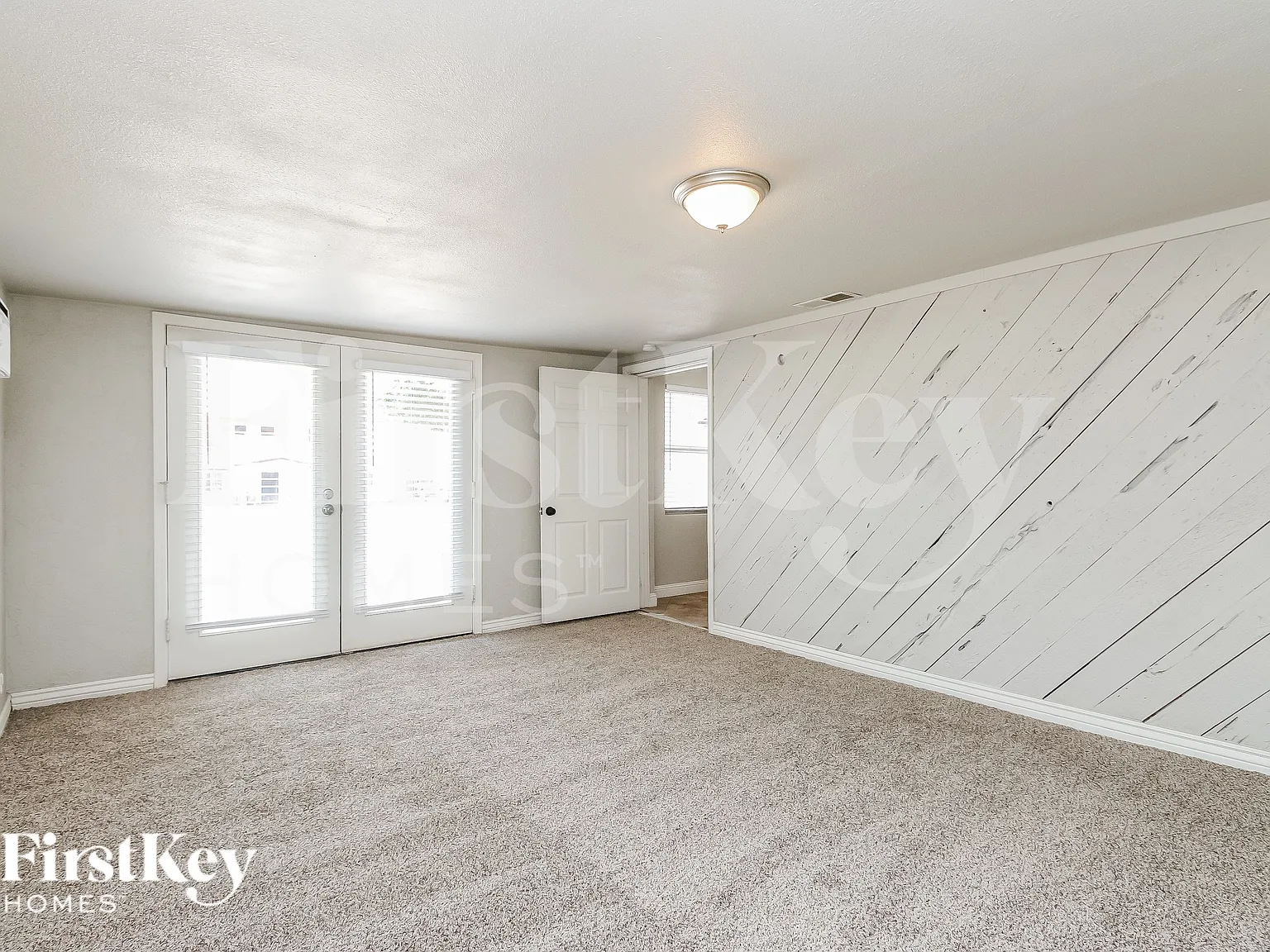 3 bed, 2.0 bath, 1485 sqft, $2,165 — Photo 4