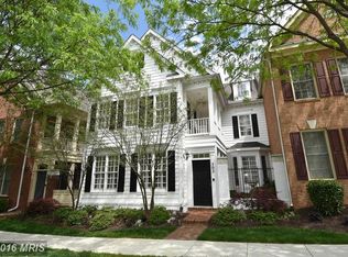 302 Lisa Oaks Way, Rockville, MD 20850