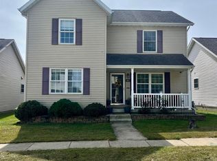 1003 Chippewa St, Normal, IL 61761