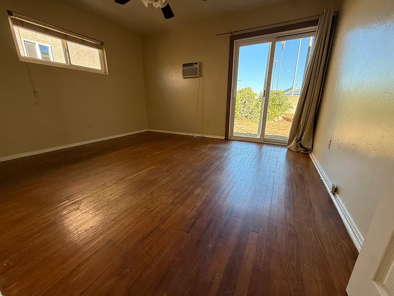 5438 Mary Lane Dr — Photo 43