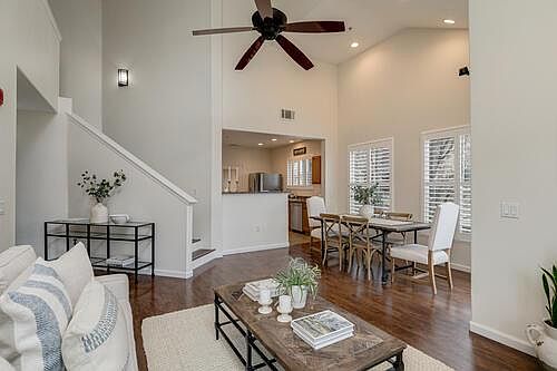 2nd image of 316 Vessona Cir