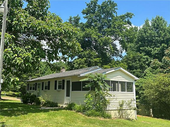 2nd image of 5486 River Road Liberty Grove Rd
