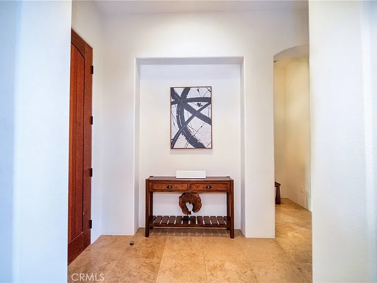56705 Village Dr — Photo 31