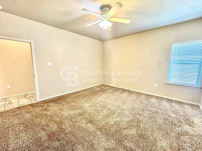11209 Akron Ave — Photo 11