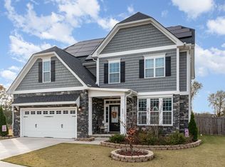 822 Buckner Ct, Fuquay Varina, NC 27526