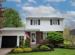 116 Lyrae Dr, Getzville, NY 14068