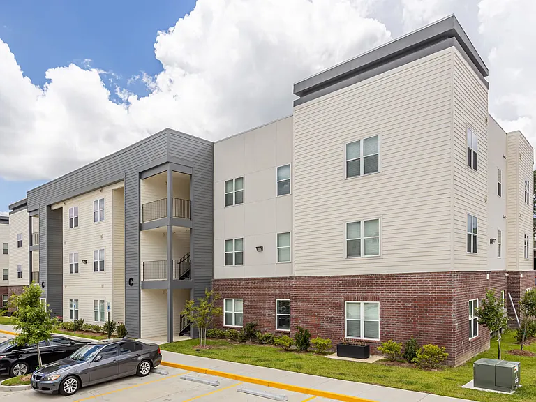 LTL Royal Palms Baton Rouge MT LLC — Photo 31