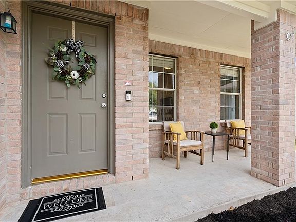 4th image of 17125 Ardisia Dr
