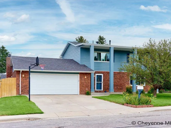 7113 Cordova Dr, Cheyenne, WY 82009