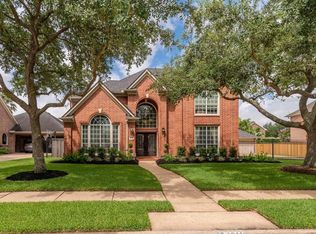 3911 Diamond Grove Ct, Houston, TX 77059