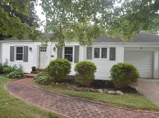 1442 E Stanford St, Springfield, MO 65804