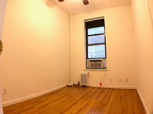 Rented by Oxford Property Group | media 52