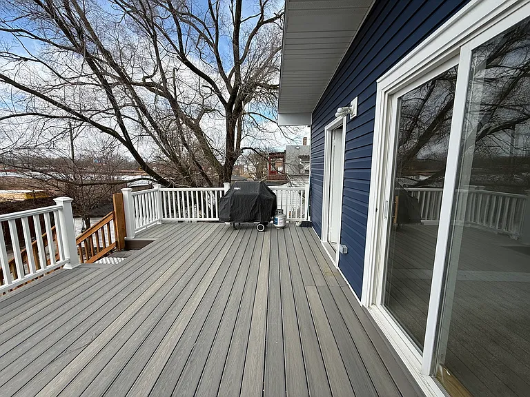 5942 S Justine St — Photo 8