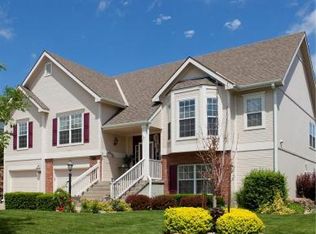 4403 Kensington St, Joseph, MO 64506