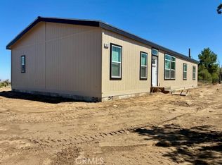 2022 Smoke Tree Rd, Pinon Hills, CA 92372