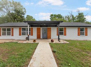 904 Westview Cir, Caldwell, TX 77836
