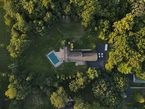 2nd image of 1842 Thomas Atkinson Rd