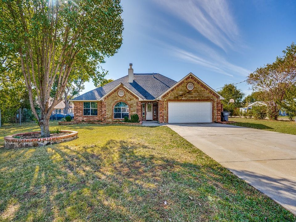 1st image of 812 Balkan Dr