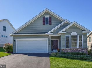 576 Allegiance Dr, Lititz, PA 17543