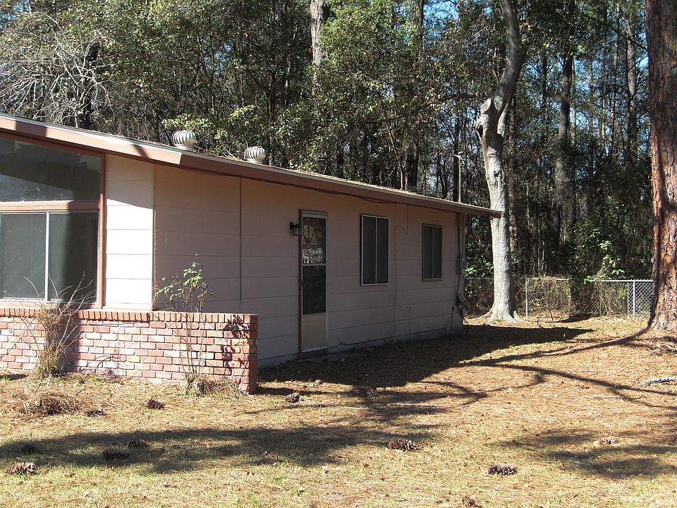 2nd image of 2103 Clairmont Ln