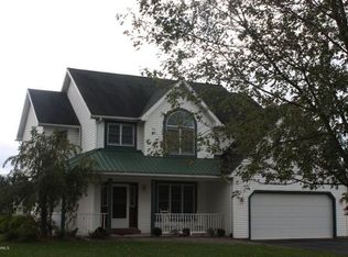 21 S Jones Dr, Watsontown, PA 17777