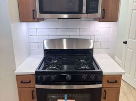 29 Parker Ave, Passaic, NJ