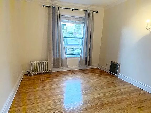 4th image of 142 Montague St #7F