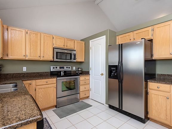 2nd image of 8259 S 2440 W