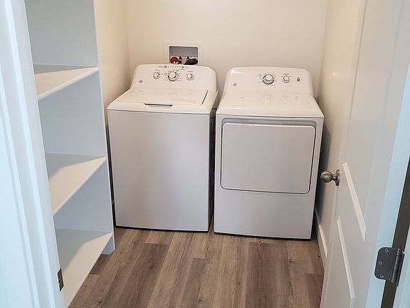 4th image of 501 S May Dr #501