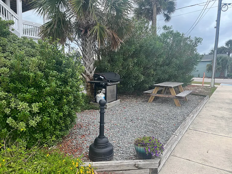 305 N Topsail Dr #27 — Photo 9