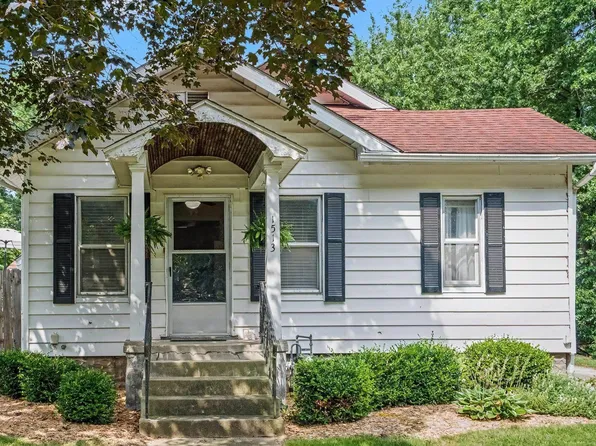 1513 El Reno St, Elkhart, IN 46516