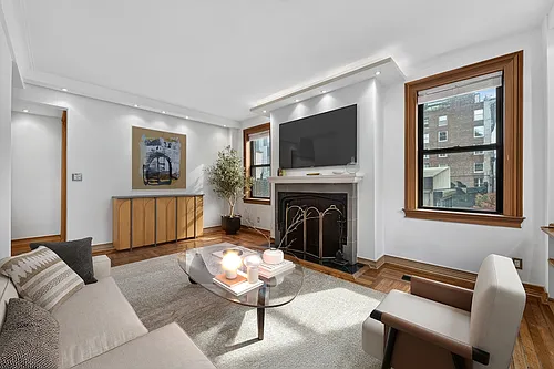 150 W 58th St #11B Photo 1