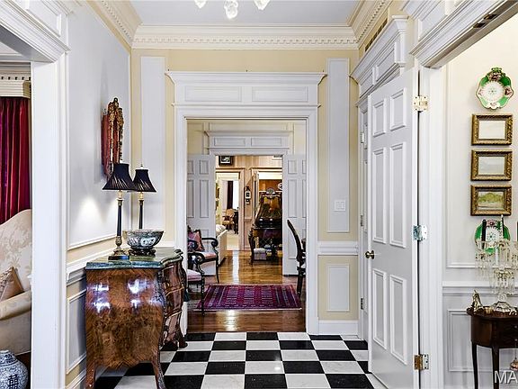 4th image of 11 Chatfield Place Rd