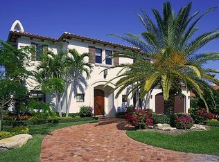 521 Phillips Dr, Boca Raton, FL 33432