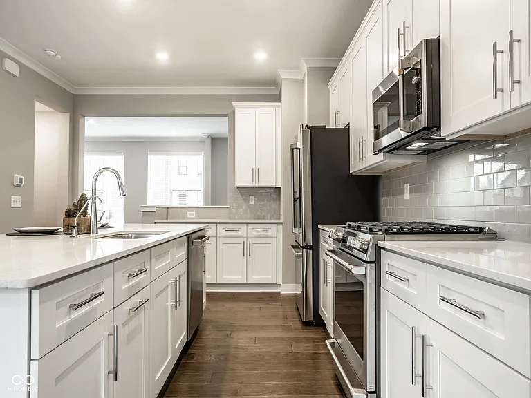 11581 Fulham St — Photo 8
