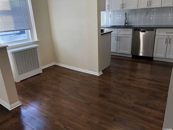 5th image of 16 New St APT 2A
