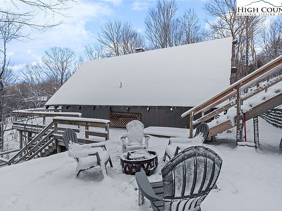 2nd image of 905 Charter Hills Road