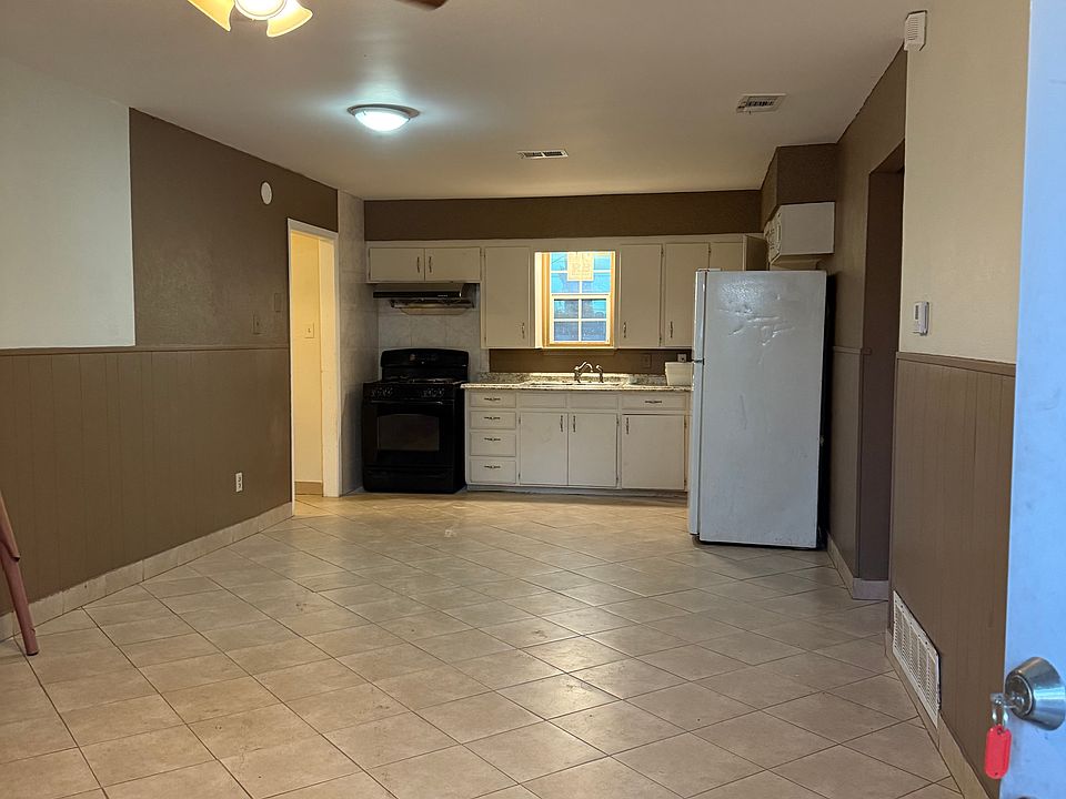 Living area and kitchen