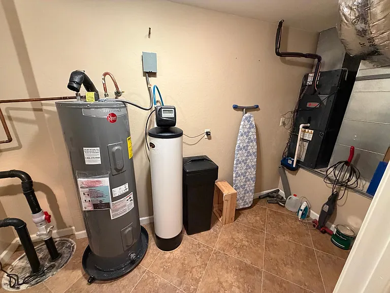 4132 E Grandview Cir — Photo 18
