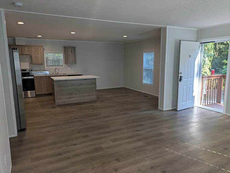 1118F Old Tar Landing Rd — Photo 5