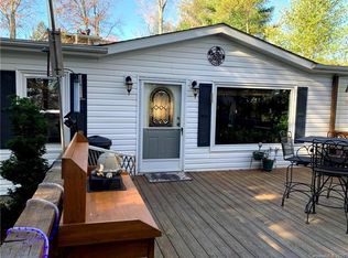 16 Little Austin Ln, Leicester, NC 28748