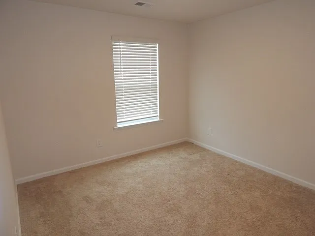 207 Oakmont Valley Trl — Photo 21